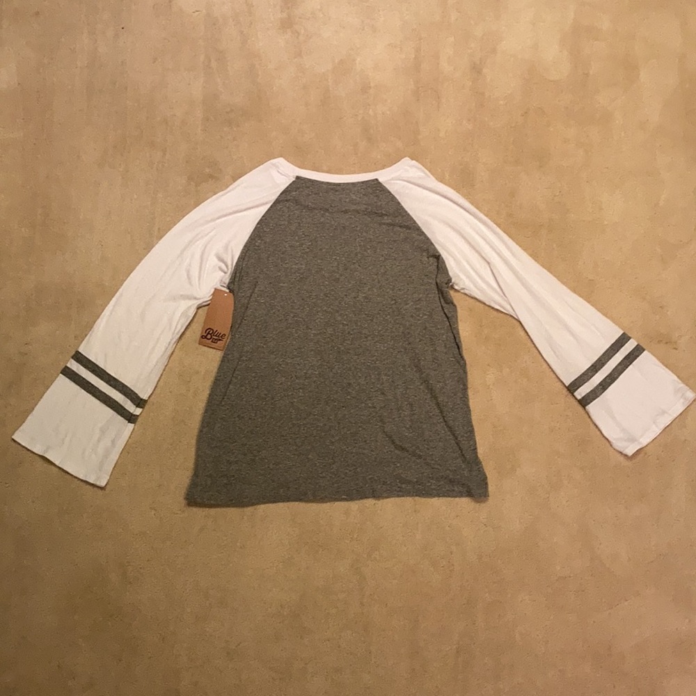 Yale Women’s Long Sleeve Shirt - Picture 4 of 6